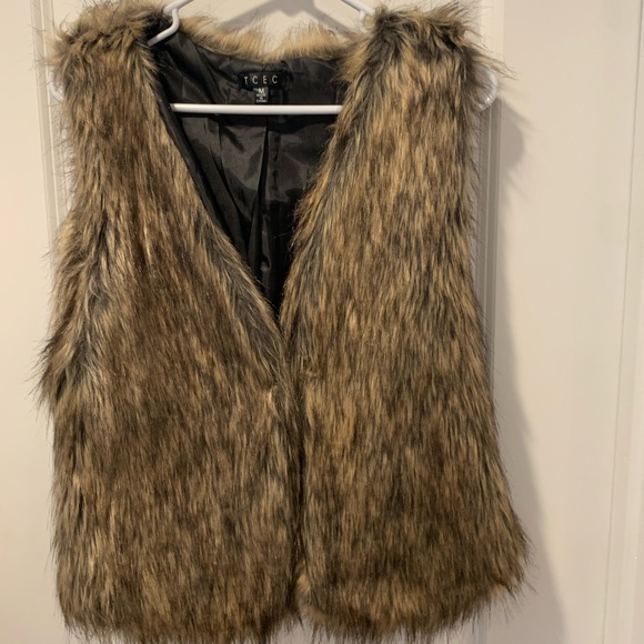 Jackets & Blazers - Faux fur vest